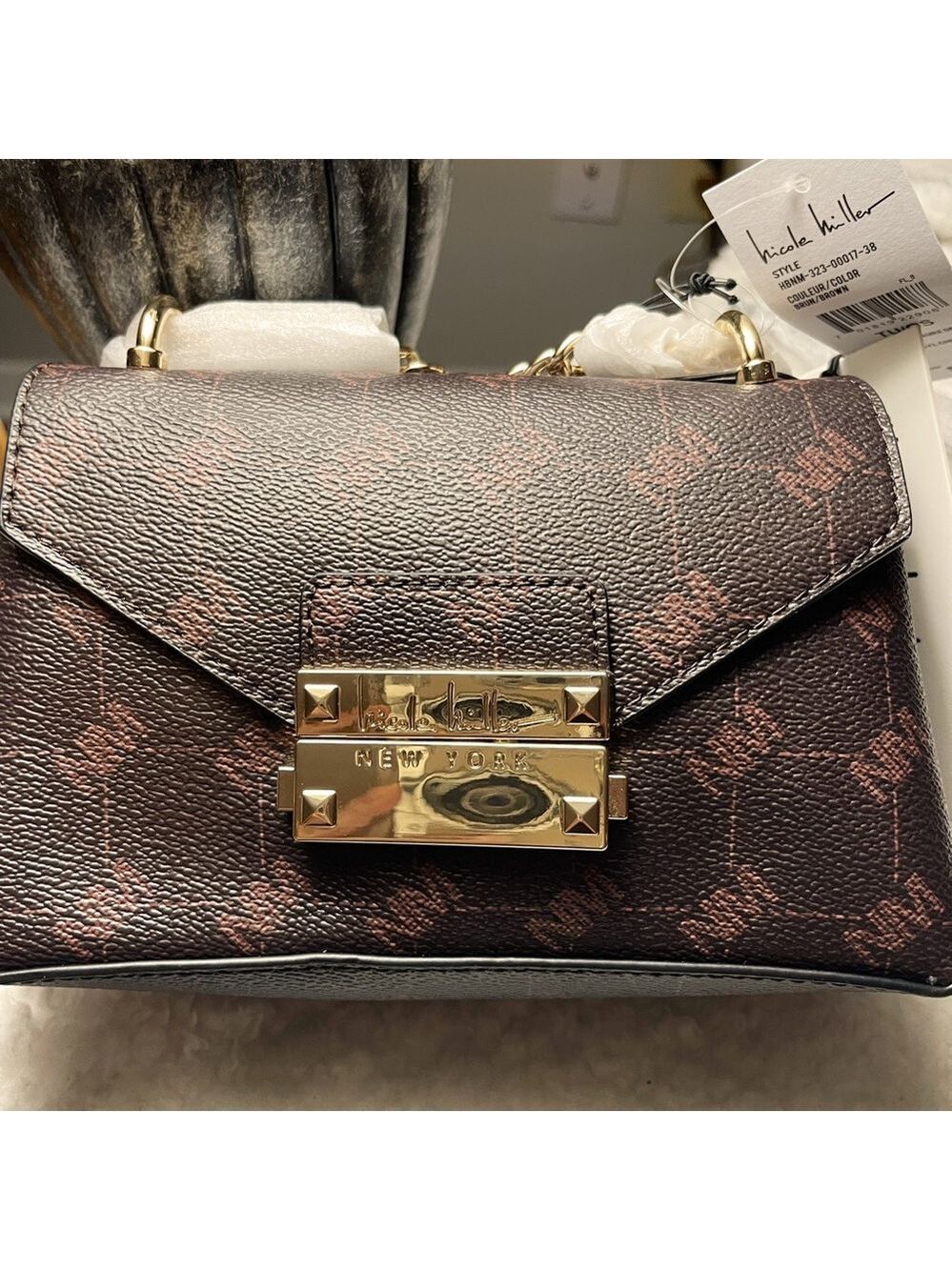 Nicole Miller Elegant Black and Brown Crossbody Bag. Love the Look.